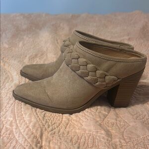 Tan Braided Mules with Suede Texture